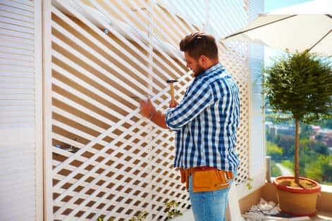 Fence installation on a Moreno Valley residential lot
